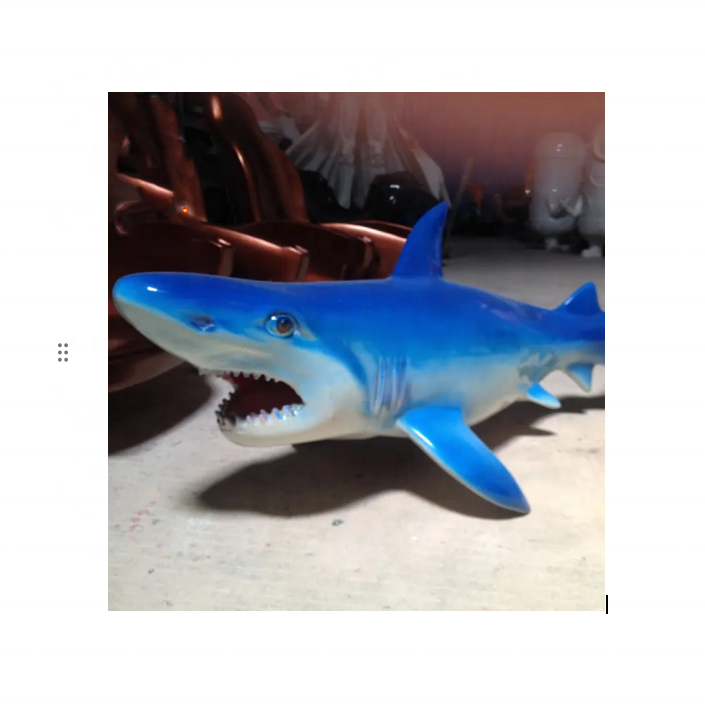 Marine Life Aquariums - Statua di Squalo Personalizzata con Design
